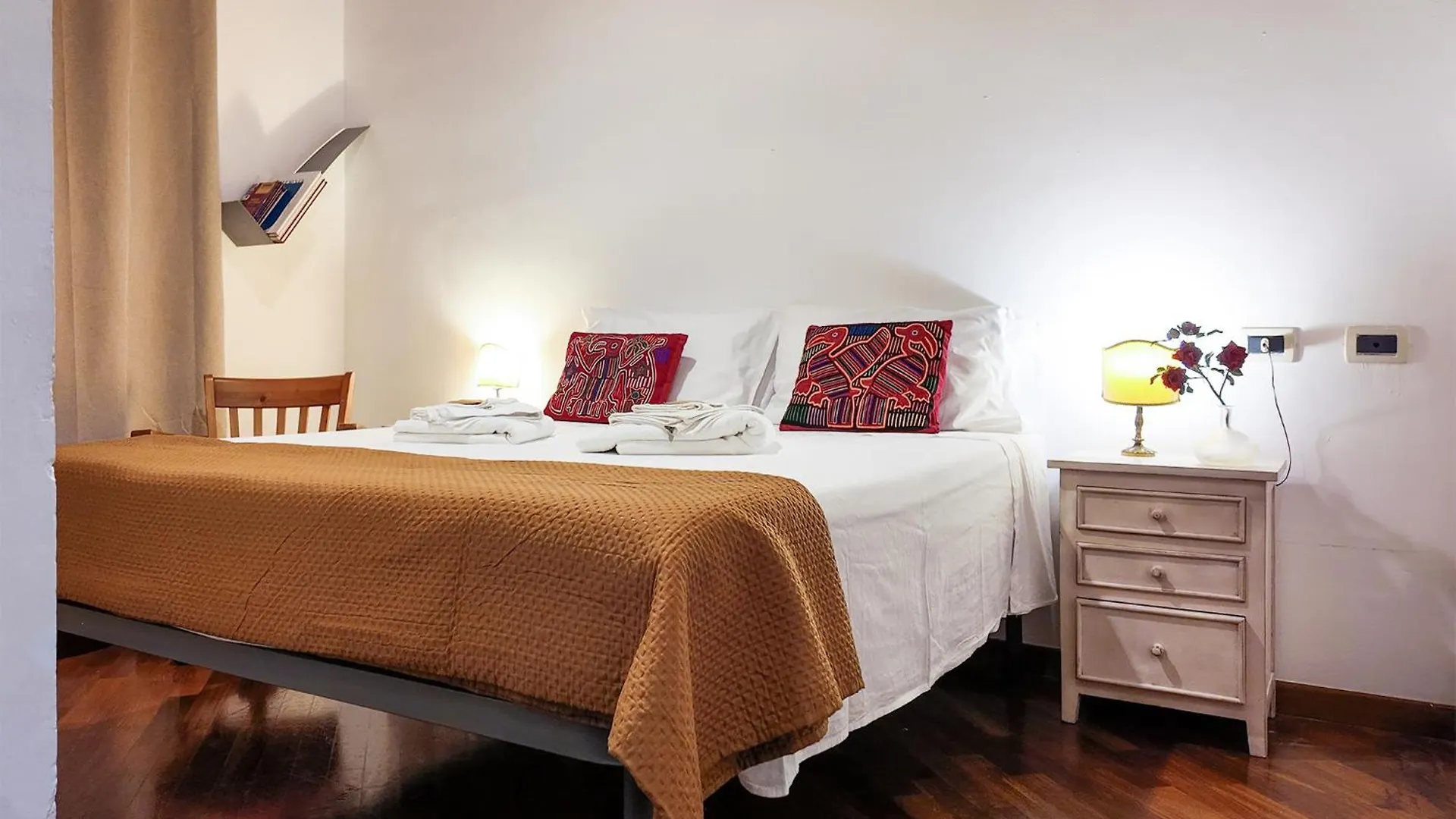 Lejlighed Francesca' S Home Livorno Centro Italien